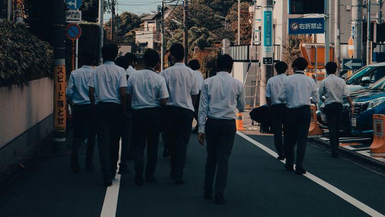 上班族潛入高中偷拍走樓梯女學生內褲 靠「這一招」沒人發現