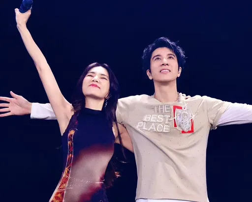 王力宏、Ella合唱《Super Star》版權喬不攏！MV被下架　傳遭求取高額費用