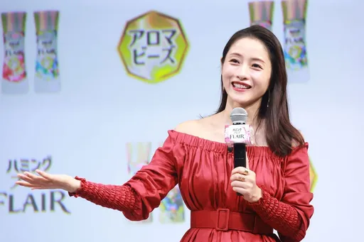 石原里美生完2寶首亮相狀態超好!曝小孩半夜哭鬧「眼淚快掉下來」