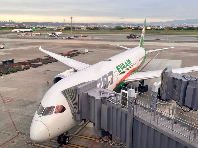 長榮空服員猝逝！官員回：無直接涉及飛安　民航局今曝貓膩