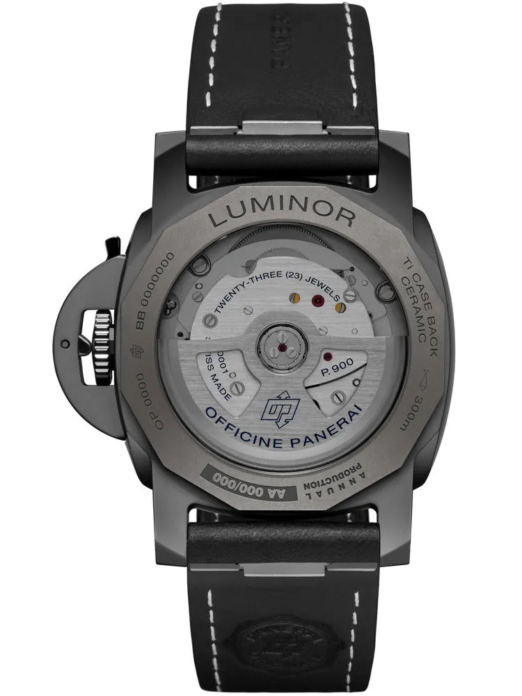 沛納海 Luminor GMT Ceramica PAM01460，40mm、陶瓷錶殼、黑色太陽放射紋三明治錶盤、黑色小牛皮錶帶（附橡膠錶帶）、P.900/GMT自動上鍊機芯、動力儲存3 日｜防水深度 300米，46萬2000元。品牌提供