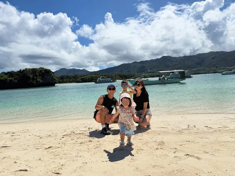 蔡昌憲和太太育有一對兒女。翻攝IG @emerson_tsai