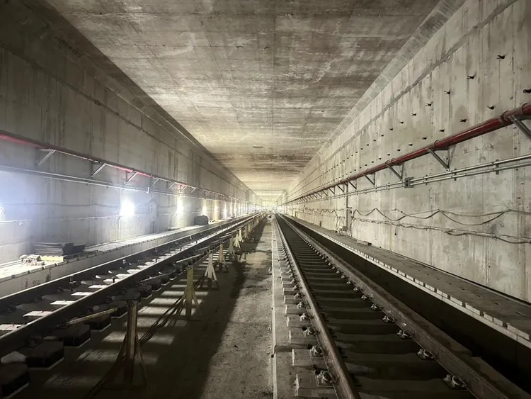 台南鐵路地下化全長8.23公里。鐵道局提供