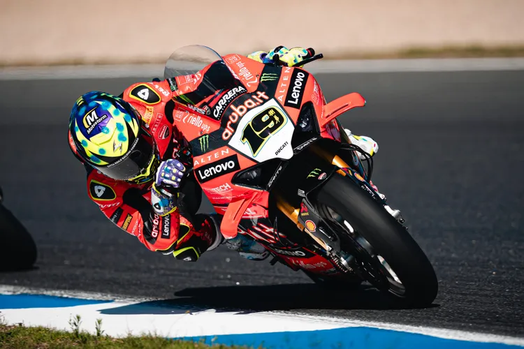 Álvaro Bautista兩場皆以第三收場，穩定拿分替廠隊守住積分差距。倍耐力提供