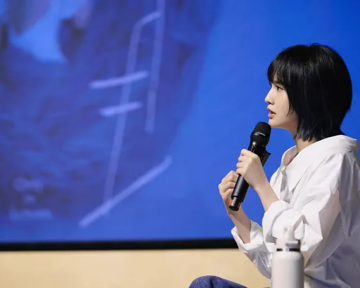 杨丞琳术后首现身「不给拍」原因曝光 无预警宣布超嗨喜讯