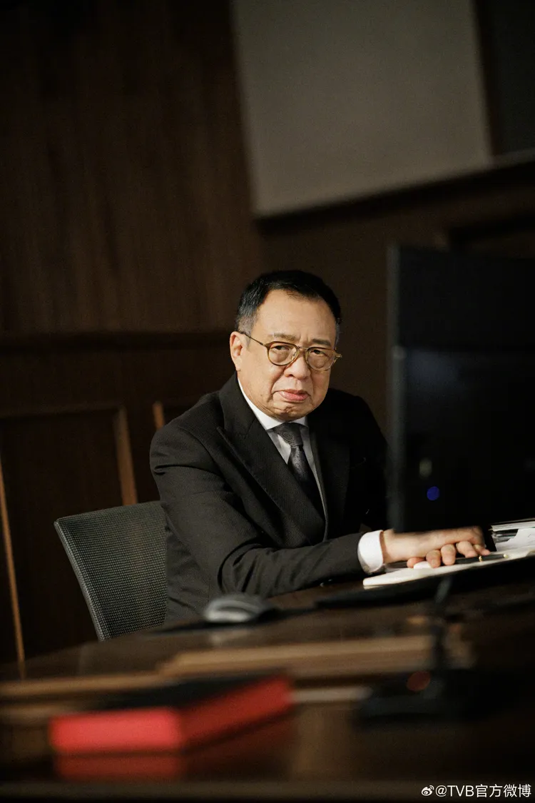 許紹雄演出新戲《正義女神》在今年2月殺青。翻攝TVB官方微博