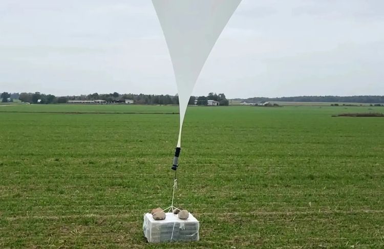 扯!空飄氣球夾帶私菸闖關 害立陶宛首都機場暫停航班