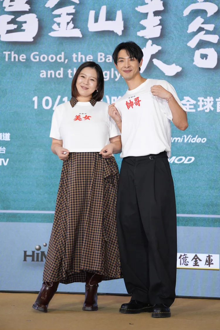 劉品言挺巨肚出席記者會，老公連晨翔在旁護駕。彭欣偉攝影