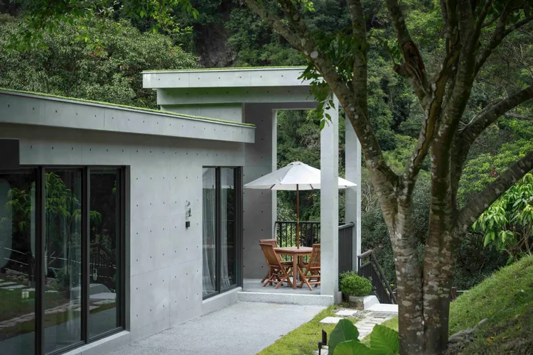 今年首推使用9張雲朗聯合住宿券即可平日入住蘇卡利漫活，體驗有別傳統旅宿，感受山林溪谷的靜謐之美。雲朗觀光提供