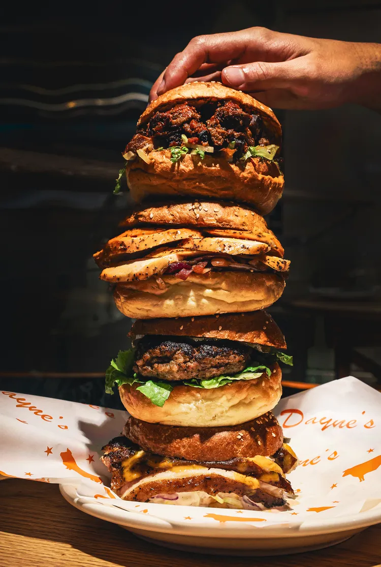 Dayne’s 漢堡嘉年華情境照。業者提供