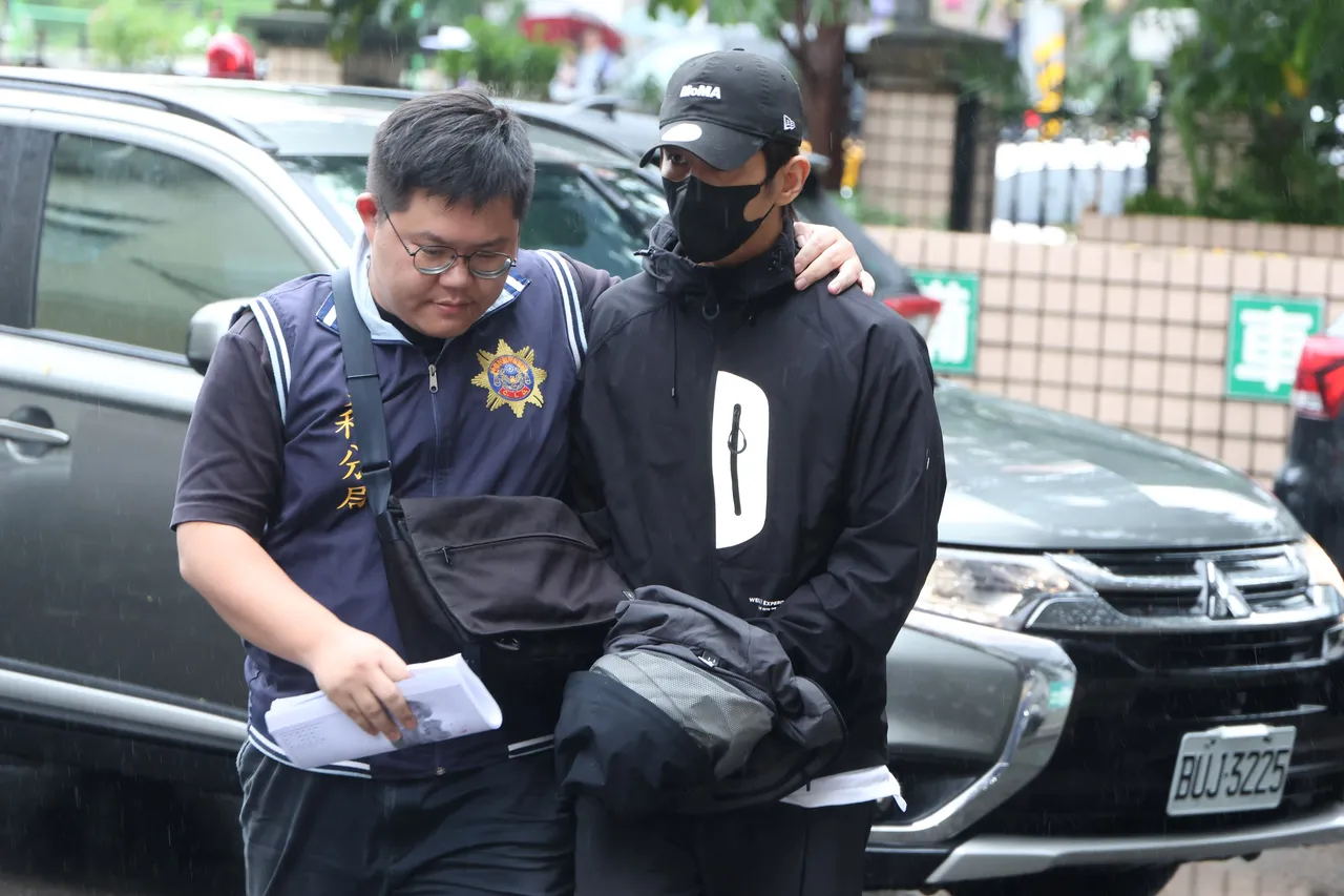 王大陆闪兵案第三波扫荡,艺人修杰楷遭检警拘提到案。彭欣伟摄