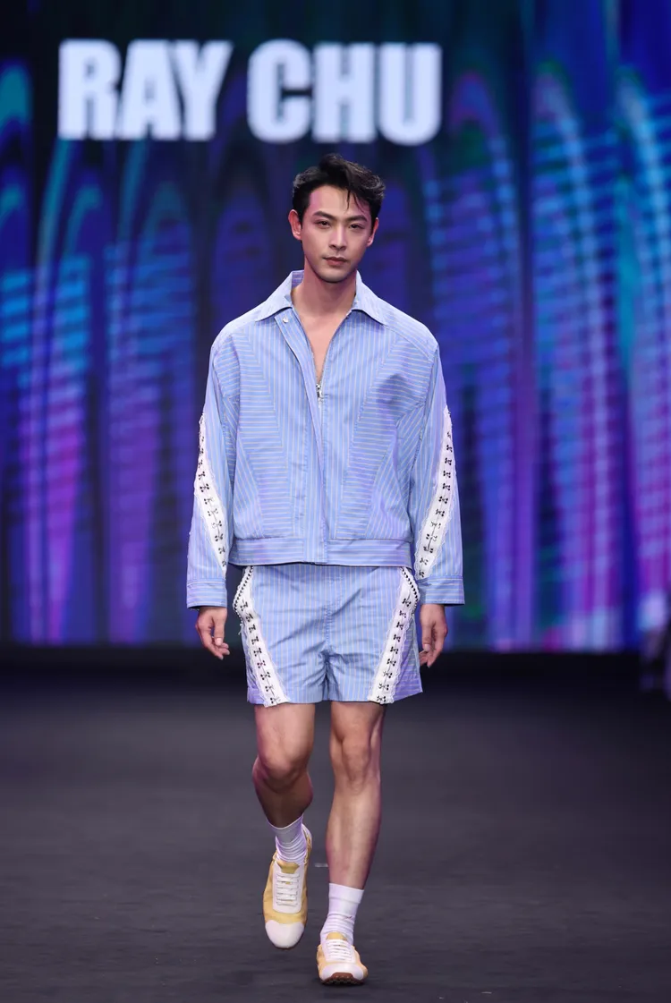 連晨翔擔任RAY CHU x《拜六禮拜》走秀嘉賓。台北時裝周提供