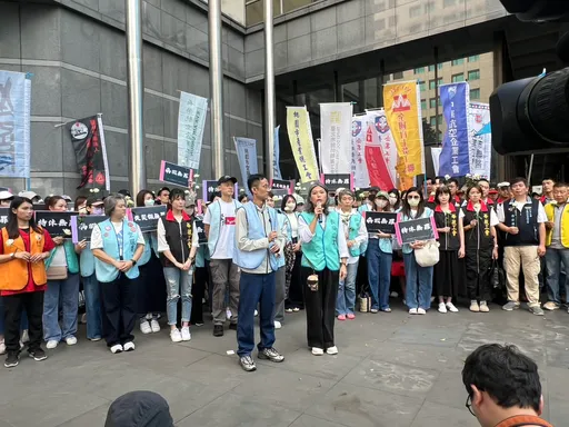 長榮空服員逝世　工會籲修法保障病假權！勞動部：已啟動評估