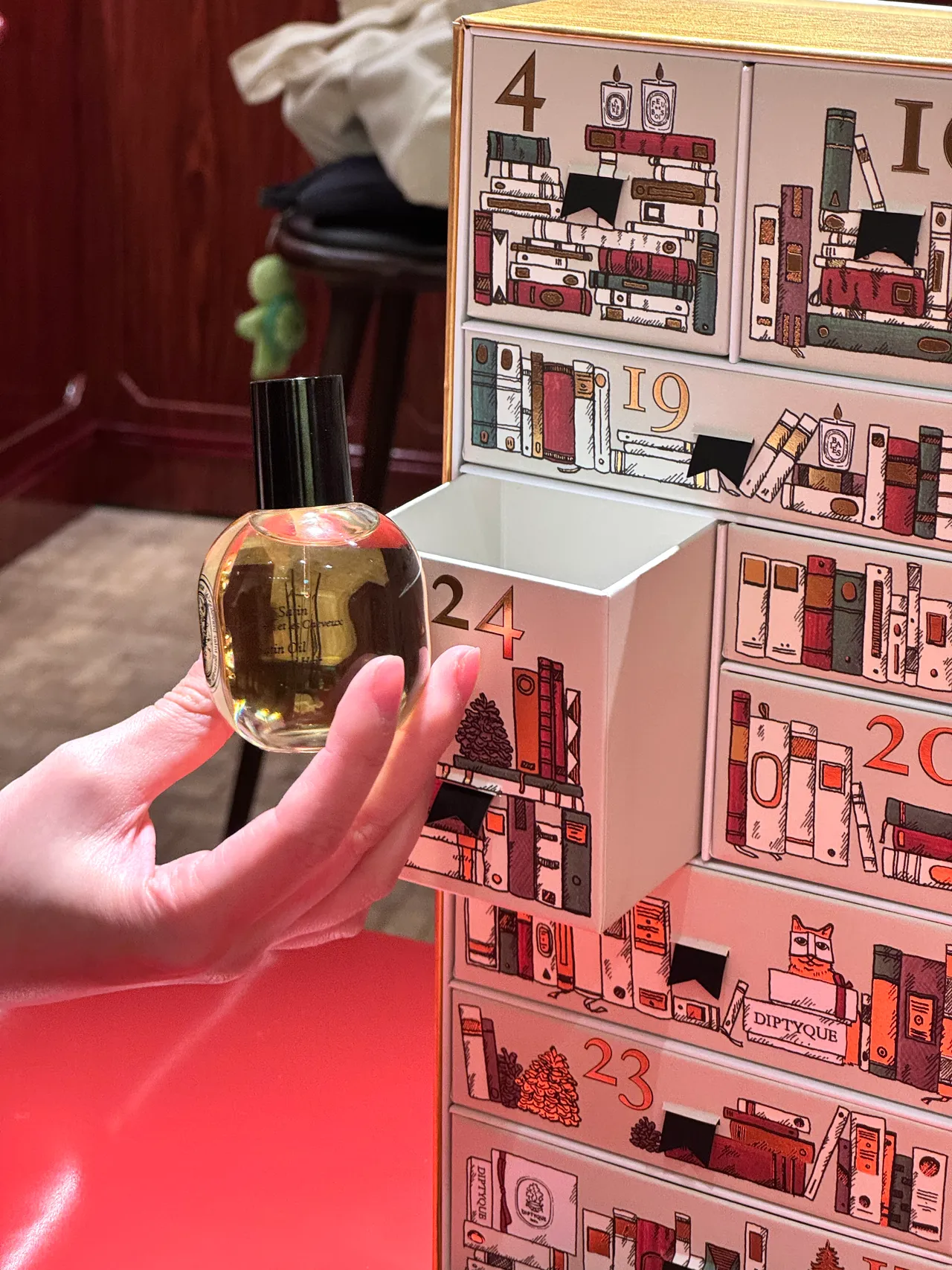 DIPTYQUE 2025圣诞限量月历,1万6400元。张家玲摄