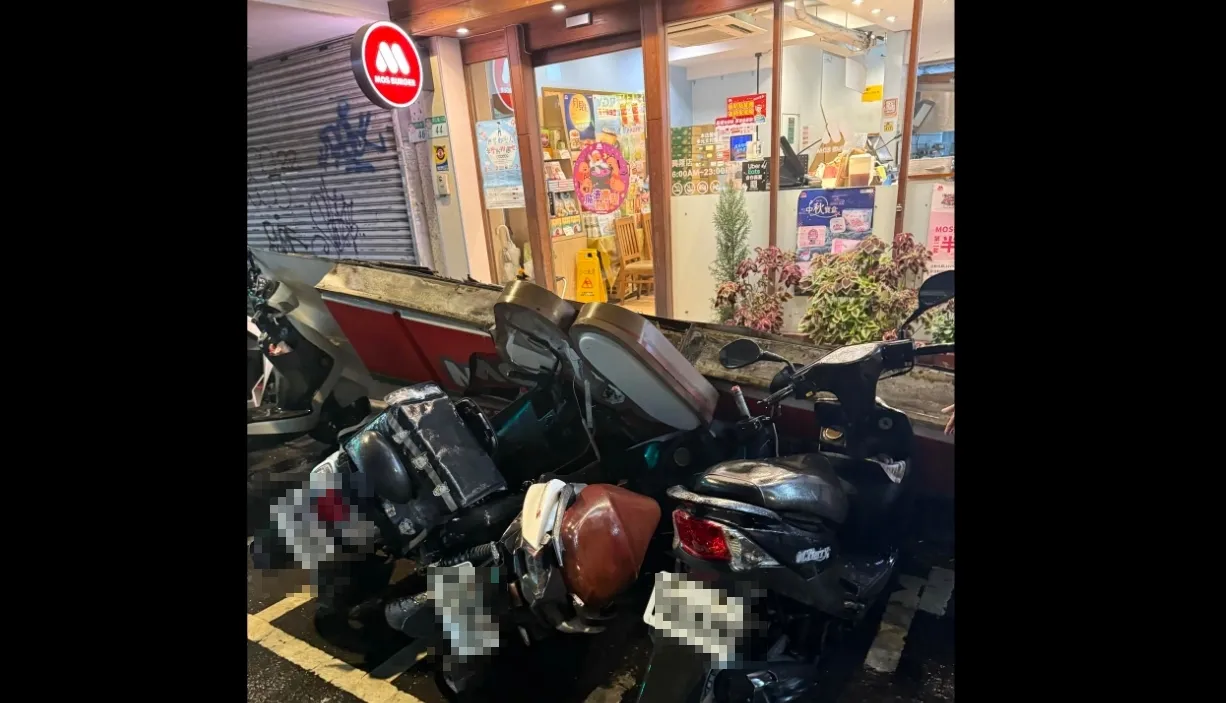 3部機車遭殃。翻攝畫面