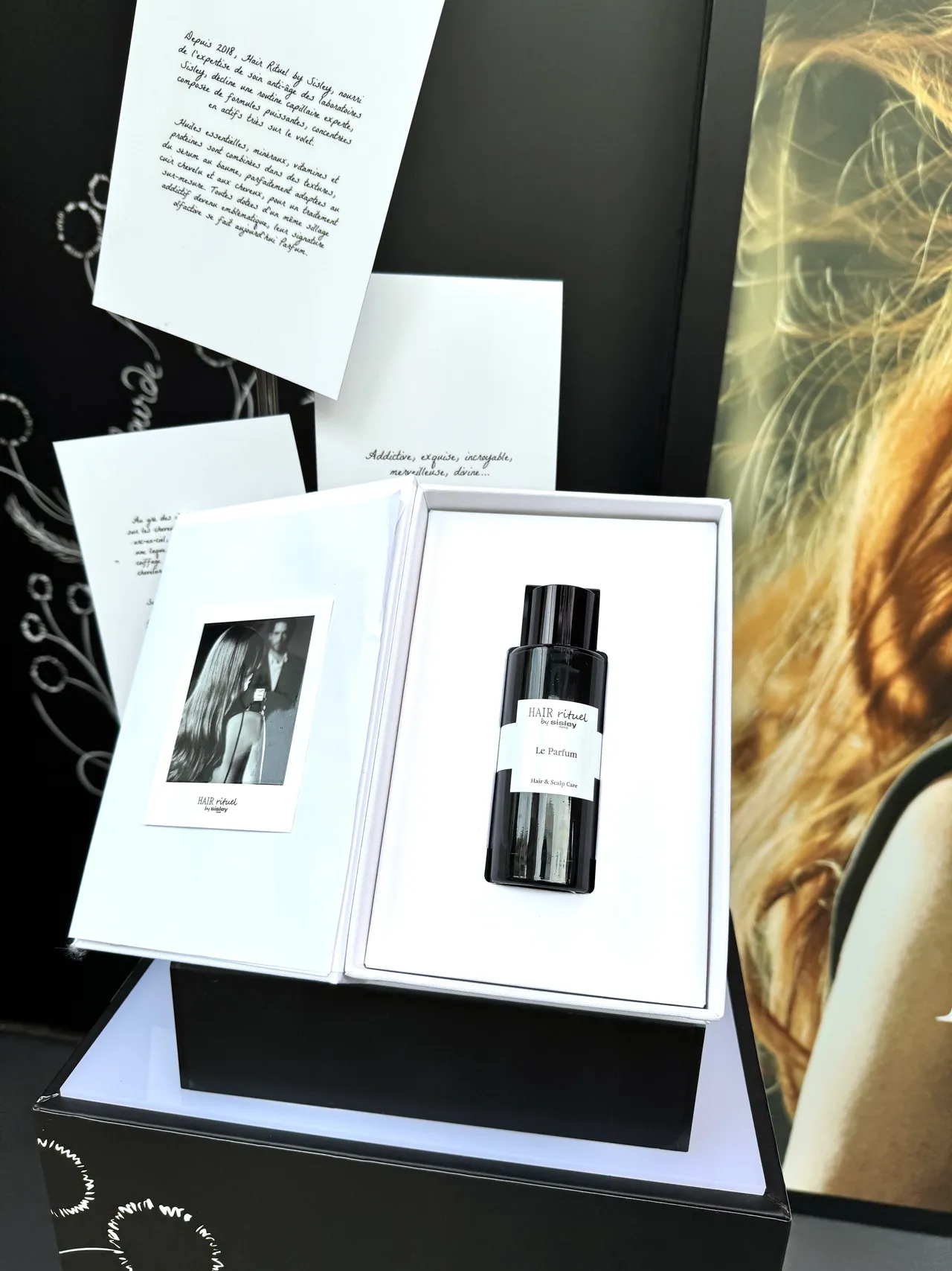 Hair Rituel by Sisley悸动香水,100ml/3850元。张家玲摄