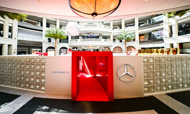 台灣賓士於BELLAVITA寶麗廣塲隆重鉅獻《Mercedes-Maybach 御風之藝 匠心之境特展》。業者提供