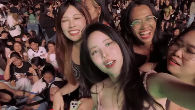 Janistar穿睡衣、搭機車跑活動引發熱議。翻攝自Janistar IG