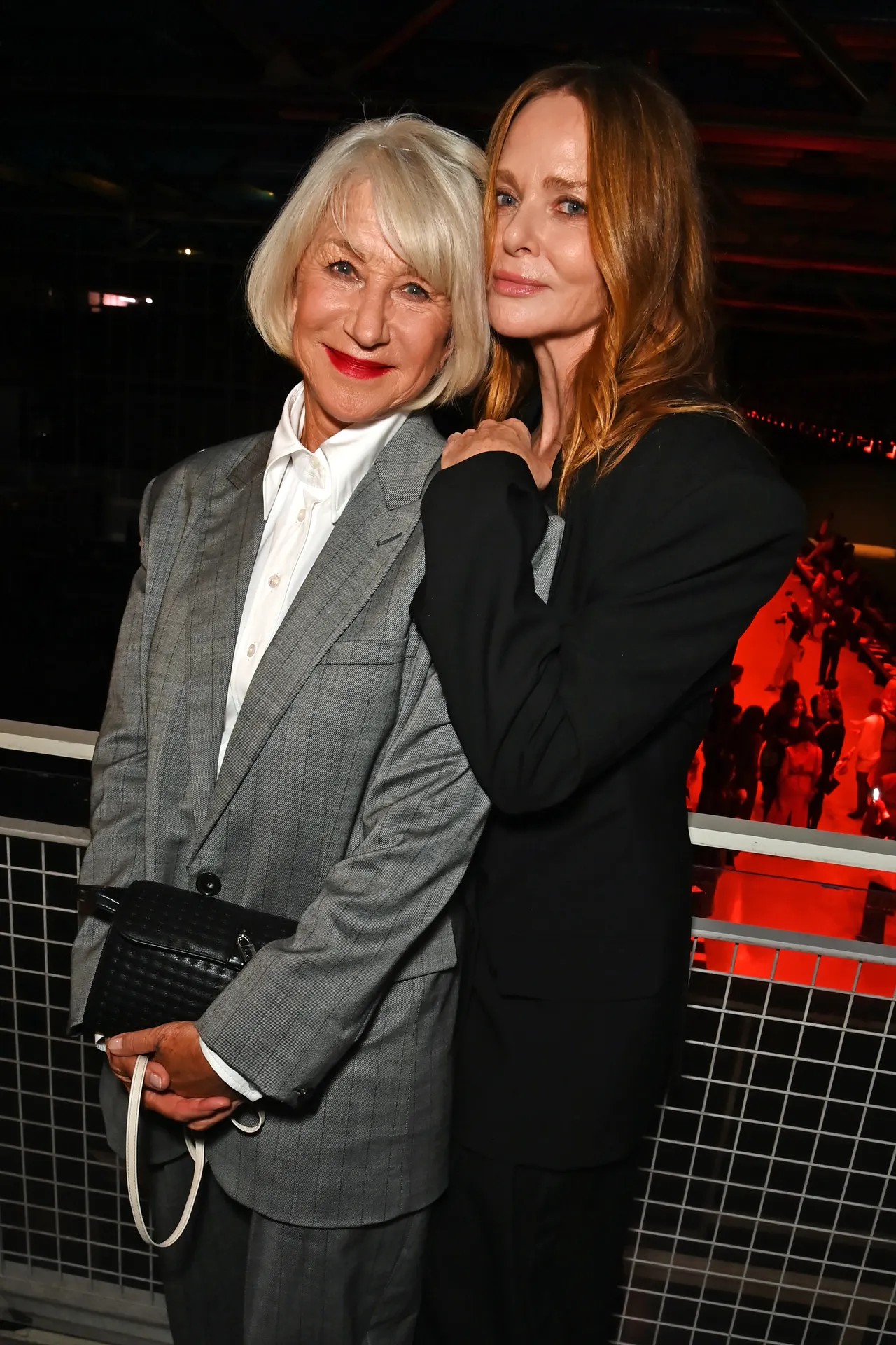 奥斯卡影后Helen Mirren(左)。品牌提供