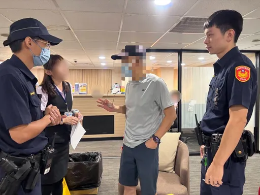 老翁要匯百萬投資!行員驚覺有異報警 楠警到場戳破騙局