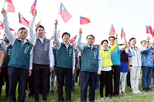 经历震灾及风灾再站起 台南市长黄伟哲:升旗典礼格外有意义