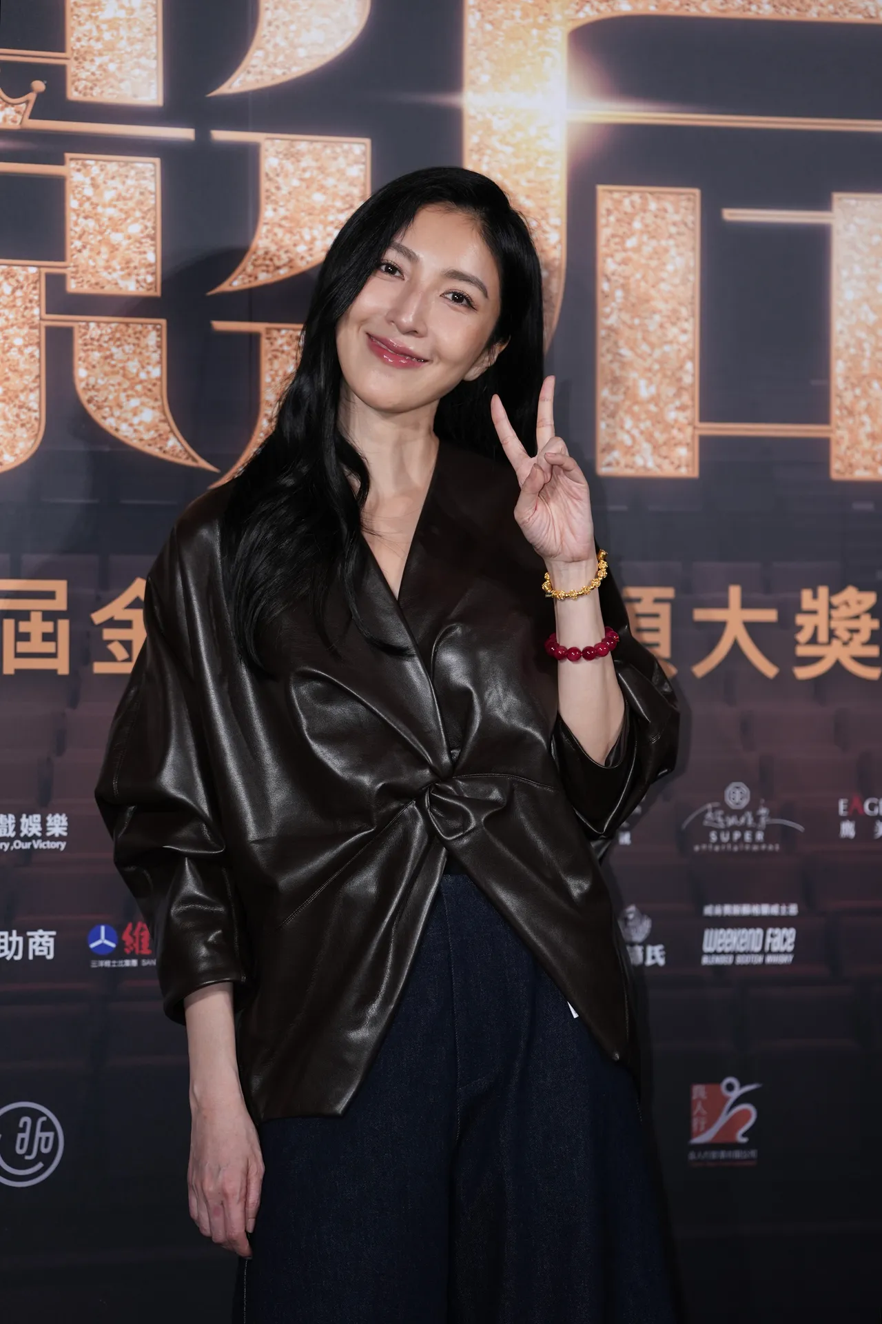 杨谨华终于摘下后冠。彭欣伟摄