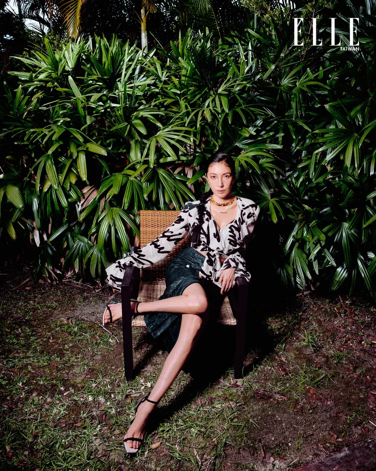 楊謹華拍攝《ELLE》封面。《ELLE》國際中文版提供