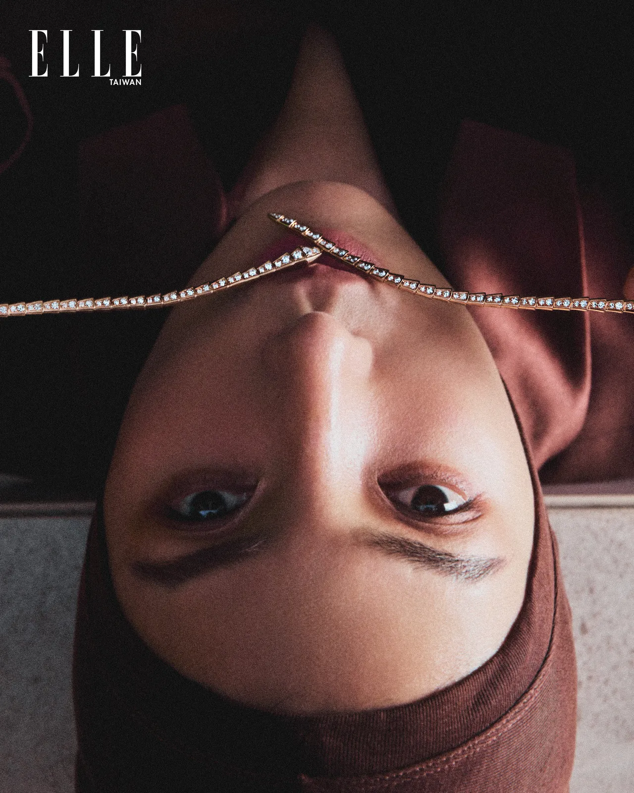 杨谨华拍摄《ELLE》封面。《ELLE》国际中文版提供
