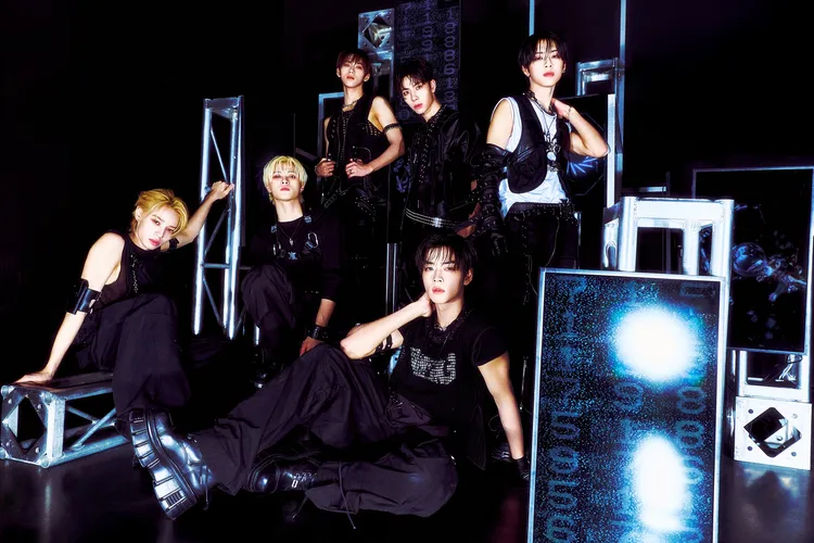 男團 SEVENTOEIGHT走金鐘紅毯許願與導師前輩利特「敘舊」。天空娛樂提供