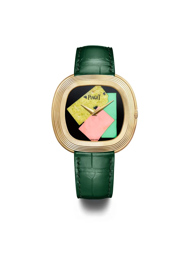 PIAGET Andy Warhol系列Collage 18K黃金彩色寶石面盤自動上鍊腕錶，45mm，18K黃金錶殼，黑瑪瑙錶盤（鑲嵌黃色蛇紋石、粉紅蛋白石與綠玉髓），綠色鱷魚皮錶帶，PIAGET自製501P1自動上鍊機芯，動力儲存約40小時，防水深度30米，限量50只，237萬元。品牌提供
