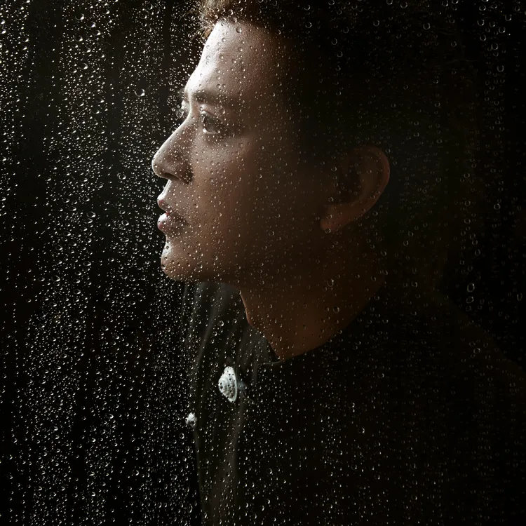 陳曉東小酌後激發新歌靈感。火爆音樂提供