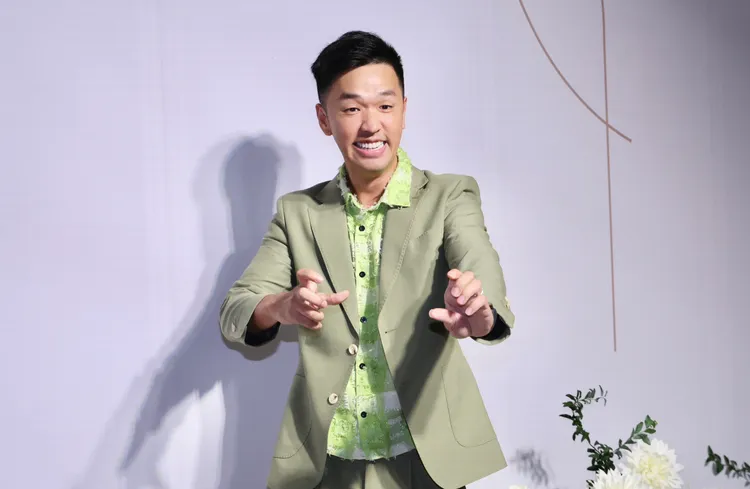 香蕉擔任逸祥婚禮的總招待。莊宗達攝