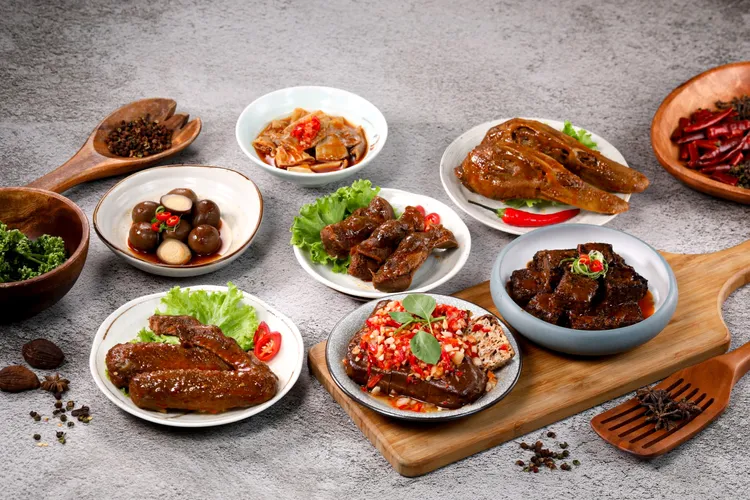 招牌麻辣與好辣鴨系列。業者提供