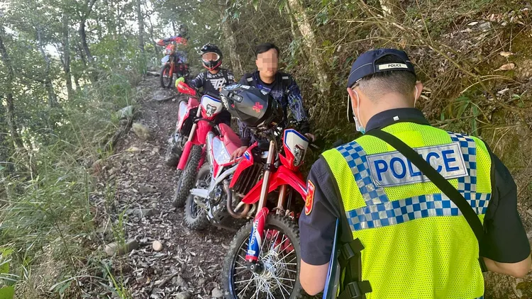 網友認為騎越野機車擅闖國家公園管制區的罰責太輕。雪管處提供