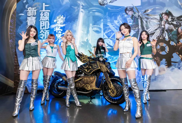 《逆水寒》GENBLUE幻蓝小熊 化身新赛年新职业「玄机」