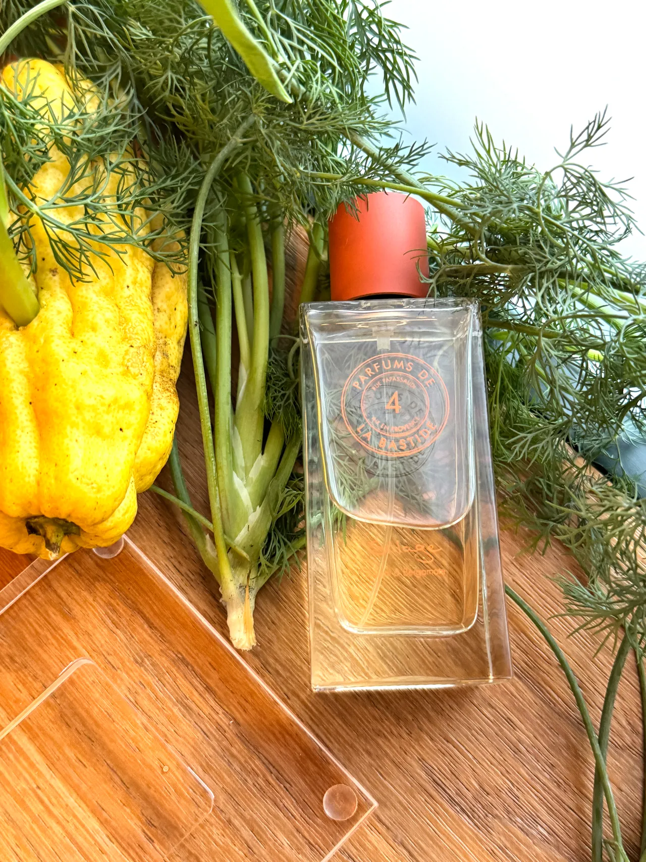 香墅旅程艾克斯佛手柑檀木香水，50ml／2880元、100ml／3980元。张家玲摄