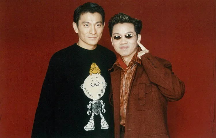 陈凯伦与刘德华33年前于十大偶像合影。陈凯伦影视工作室提供