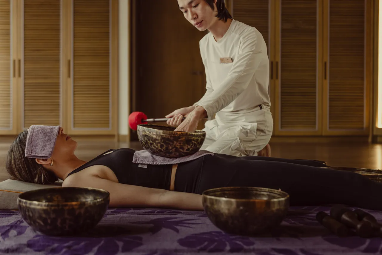 Spa内提供有各式付费疗程,由专业的芳疗师提供服务,带给旅客全方位的身心平衡体验。业者提供