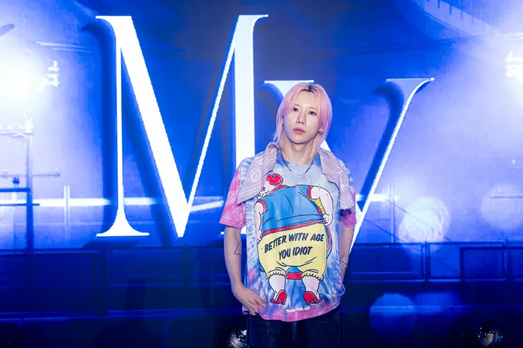 張賢勝昨天抵台剛好去看了煙火。UNI Global提供