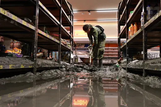 花莲议员发现救灾餐费竟快亿元　难道每天发3万个便当？