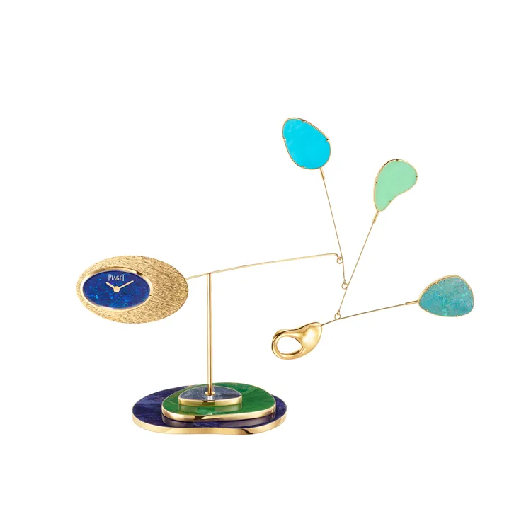 Endless Motion 18K玫瑰金懸浮動態座鐘。品牌提供