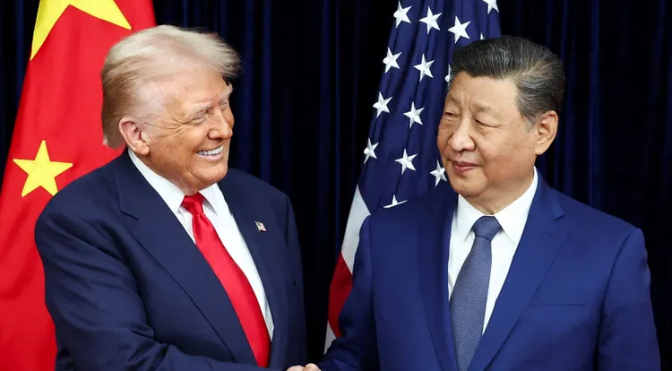 美国总统川普(左)与中国国家主席习近平会面。路透社