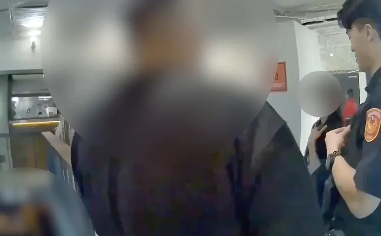 陈姓男子泼漆后觉得抱歉。翻摄画面