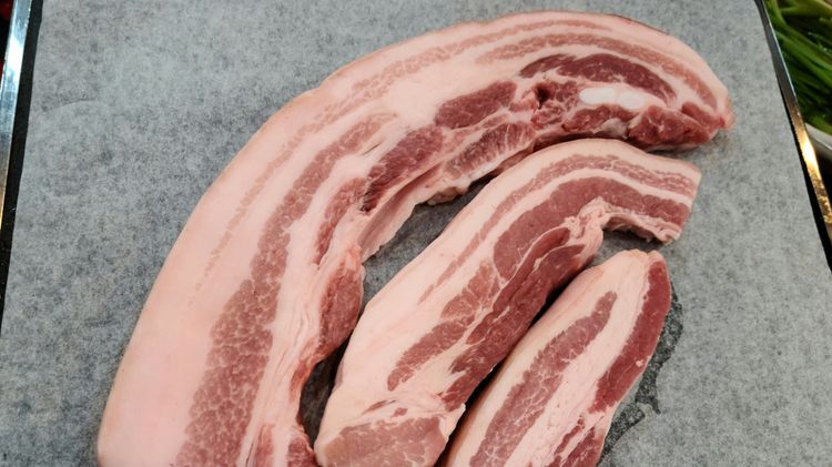 禁運禁宰5天溫體豬停供　彰化肉圓爌肉名店「只好休息」