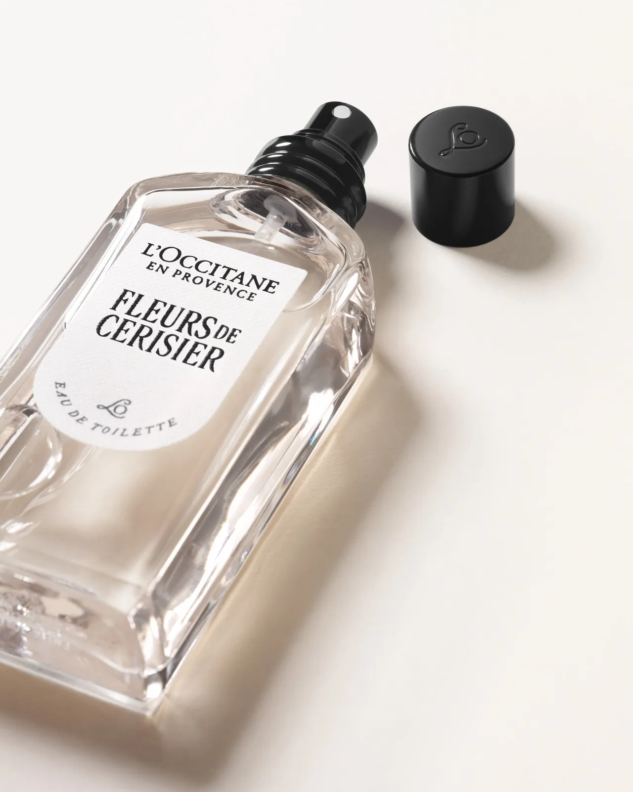 欧舒丹樱花淡香水,50ml/2580元。品牌提供