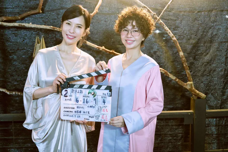 天心（左）與于子育。文策院與四方四隅提供