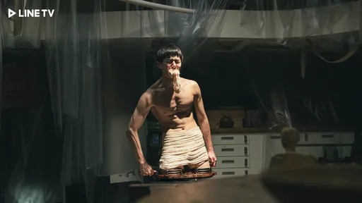 张轩睿遭恐怖前任「断腿囚禁」　血肉模糊观众却歪楼：身材好好