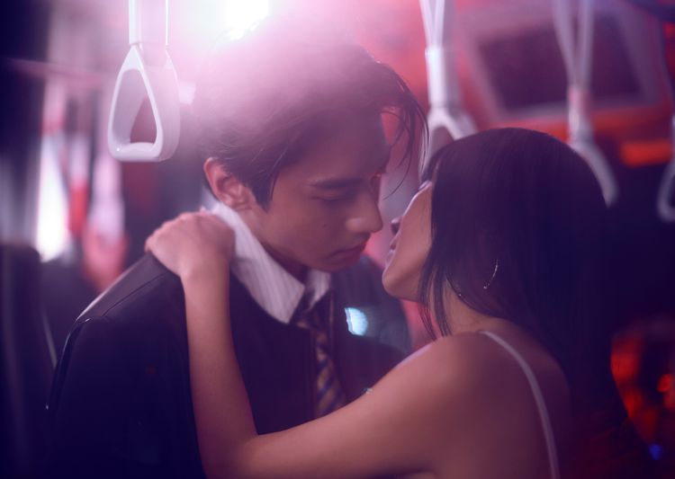 白安情慾流向宋柏緯 雙唇差點交疊在一起!曖昧度破表