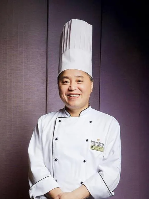 台南远东香格里拉醉月楼主厨许忠贤,以上海菜经典技法结合创意与在地食材,为饕客呈现秋日极致风华。台北远东香格里拉提供
