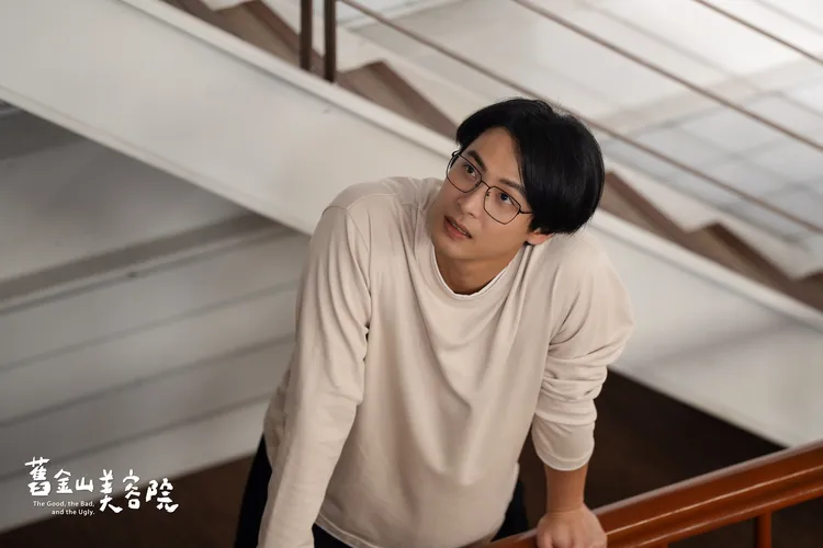 連晨翔大學時期就很關心劉品言的感情世界。TVBS提供